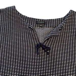 Talbots Navy Blue White Textured Knit Pullover Top Womens Large Preppy Casual